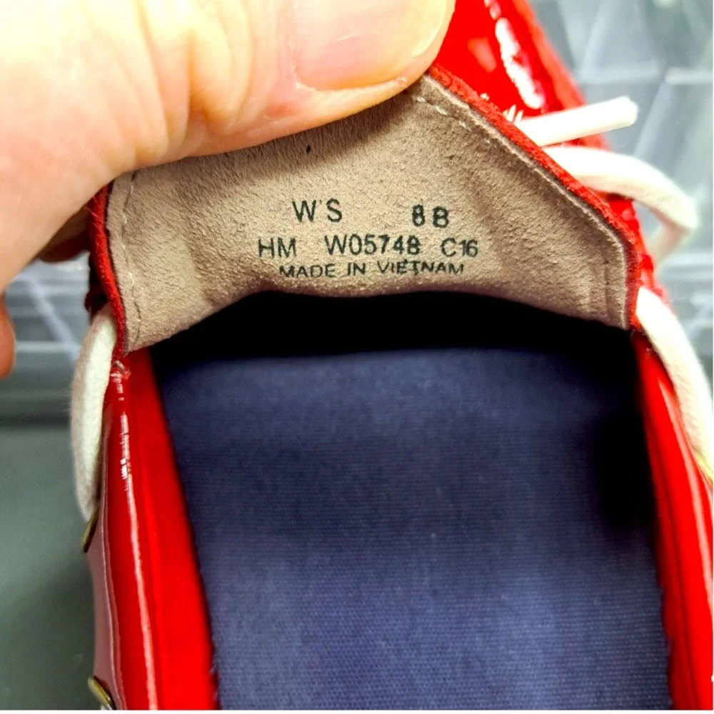 Women's Cole Haan Nantucket Red Patent Leather Boat Shoes Size 8. - Picture 5 of 6